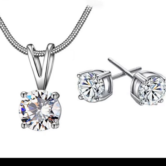 White cubic zircon stud earring necklace set - Picture 2 of 5